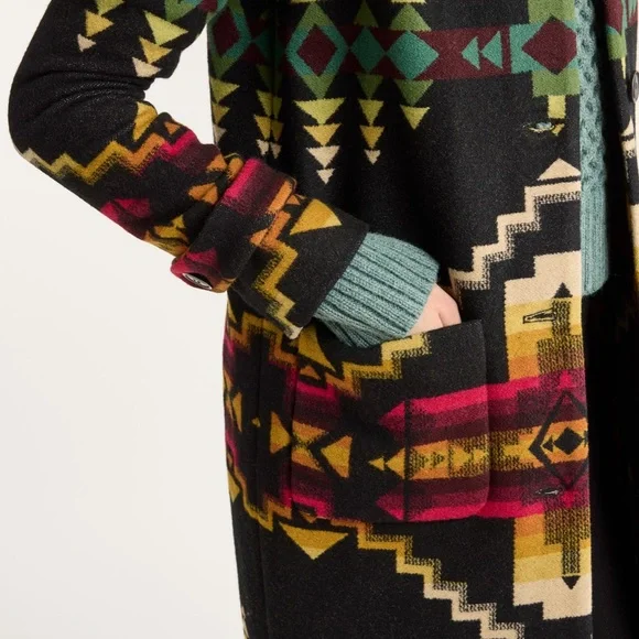 Archive Jacquard Wool Blend Collared Long Sleeve Button Up Coat
